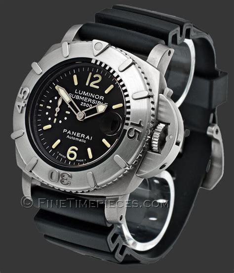 panerai submersible 2500